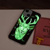 Gumový kryt LUMINOUS  na iPhone 13 - Deer Head