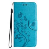 Peněženkové kožené pouzdro Butterfly Flower pro iPhone 15 Plus - Modrá